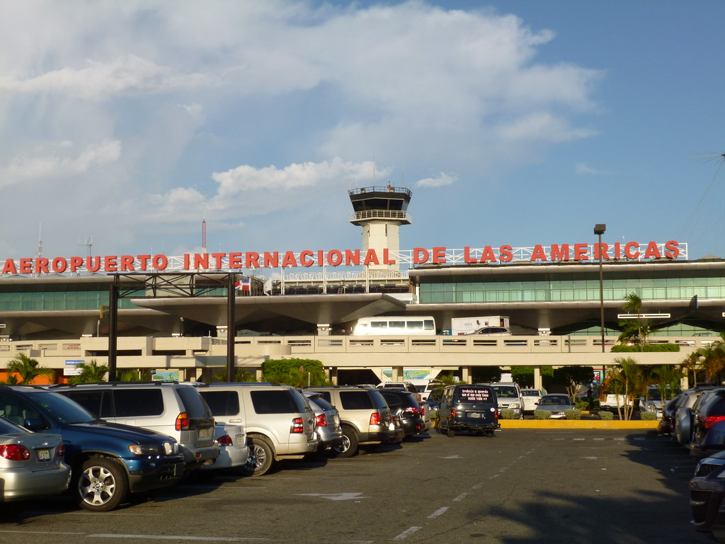 Las america international airport